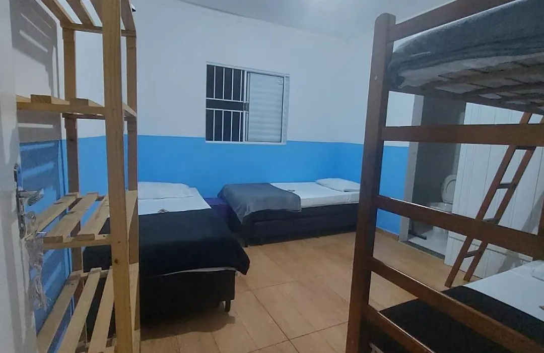 Hospedagem Casa Girassol-1